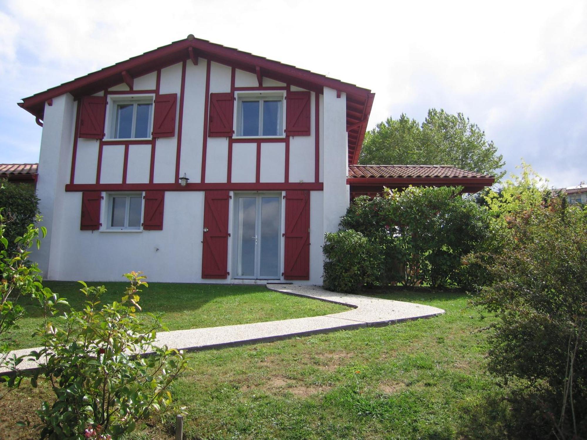 Les D'harri-xuria * Saint-Pierre-dʼIrube